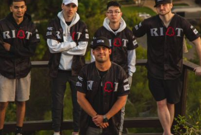 拳头游戏（Riot Games）告电竞组织Riot Squad侵权 商标权受到威胁