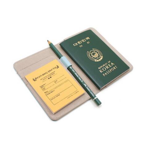 护照夹商标注册属于第几类？