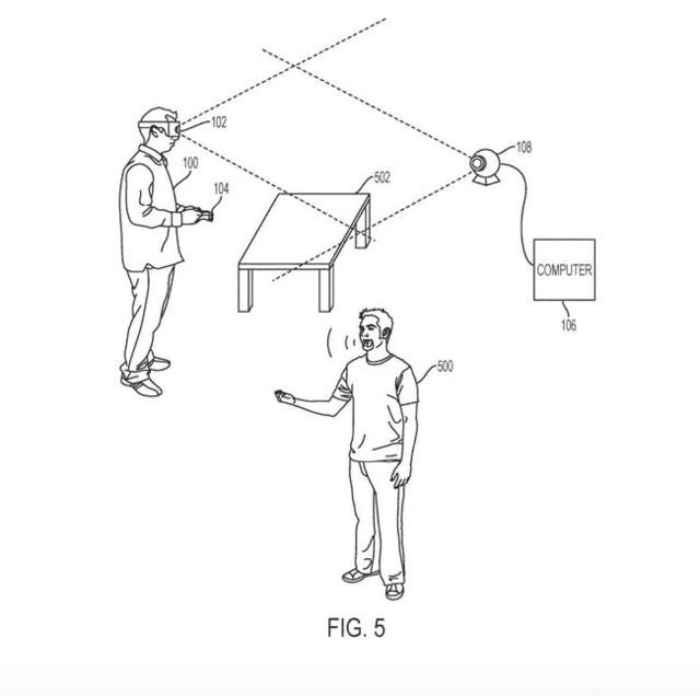 索尼新专利曝光：下一代PSVR有望采用无线设计