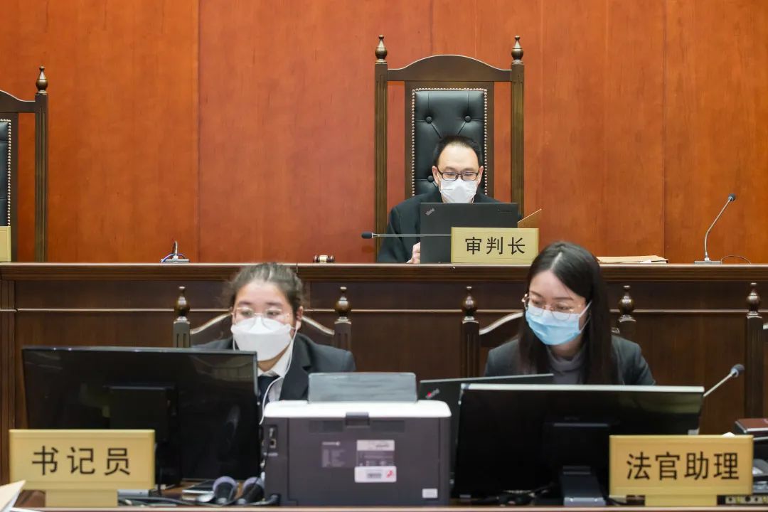 北京知识产权法院线上公开开庭审理了“窝子”商标无效宣告行政纠纷一案